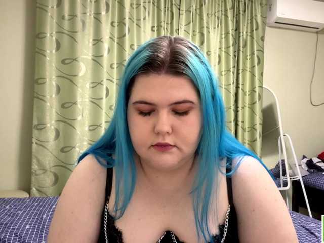 YanaVerde live cam on BongaCams