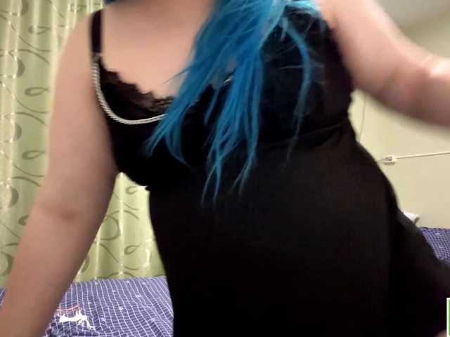 YanaVerde live cam on BongaCams
