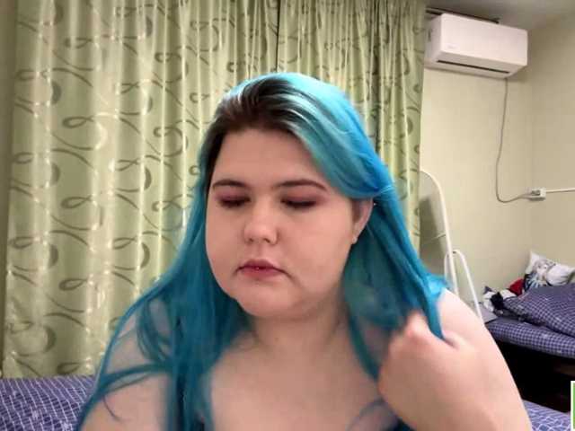 YanaVerde live cam on BongaCams