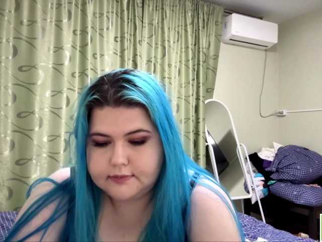 YanaVerde live cam on BongaCams