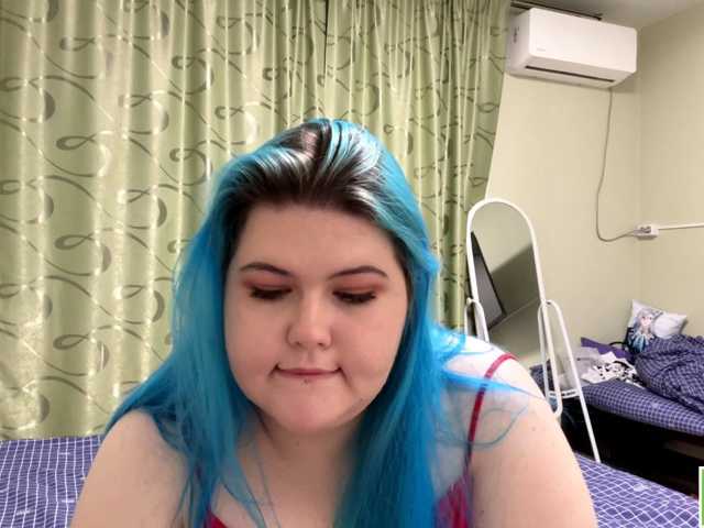 YanaVerde live cam on BongaCams
