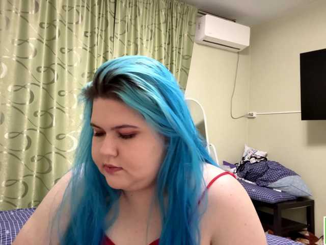 YanaVerde live cam on BongaCams