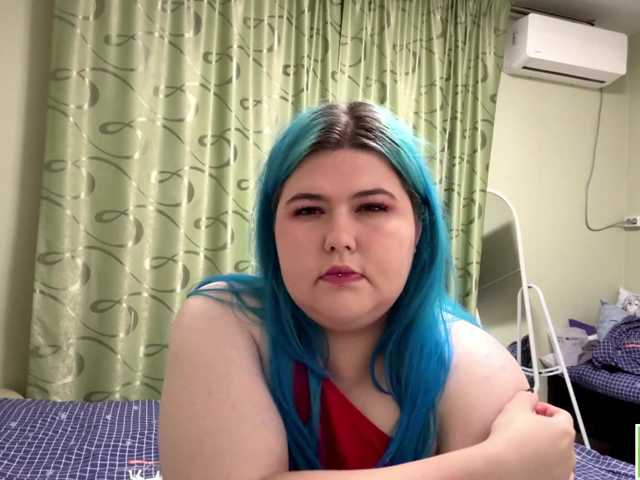 YanaVerde live cam on BongaCams