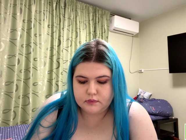 YanaVerde live cam on BongaCams