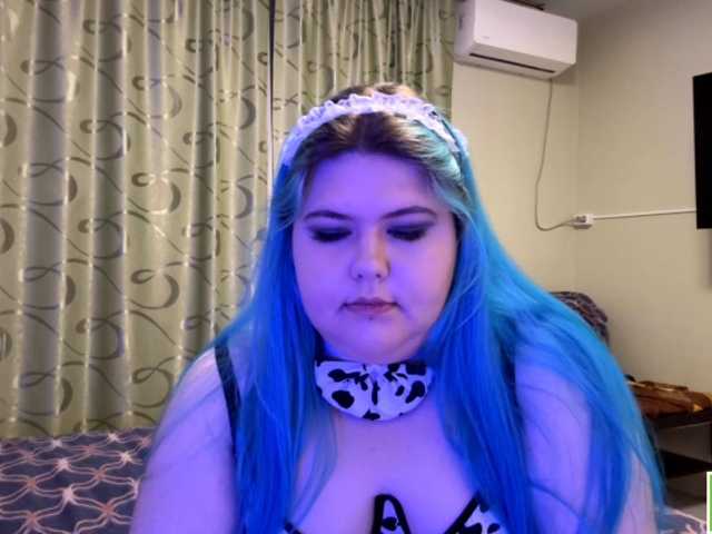 YanaVerde live cam on BongaCams