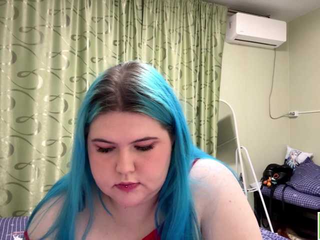 YanaVerde live cam on BongaCams