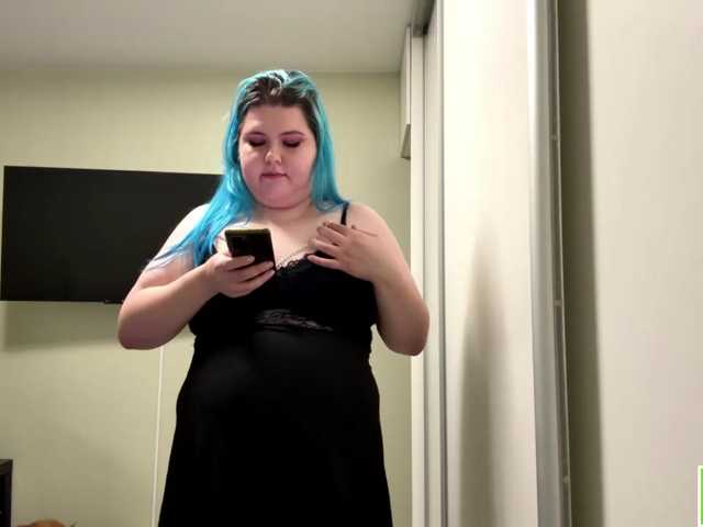 YanaVerde, en directo ahora en BongaCams