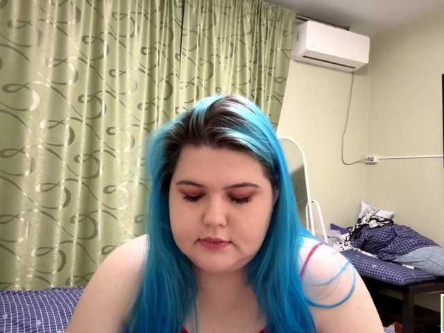 YanaVerde live cam on BongaCams