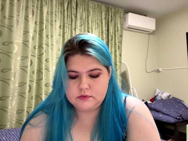 YanaVerde live cam on BongaCams