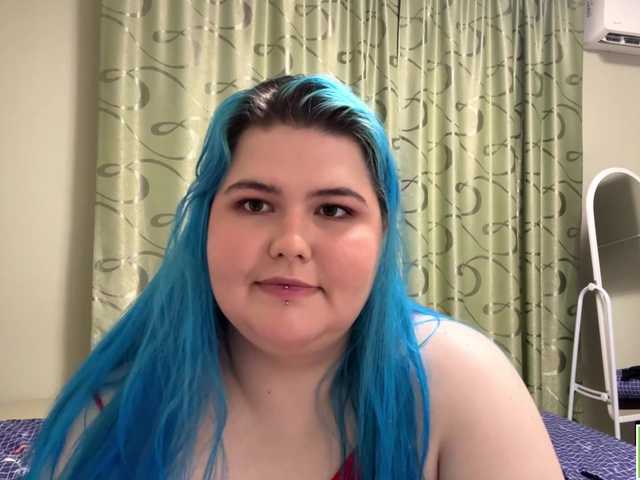 YanaVerde live cam on BongaCams