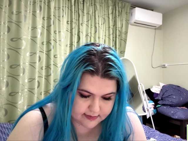 YanaVerde live cam on BongaCams