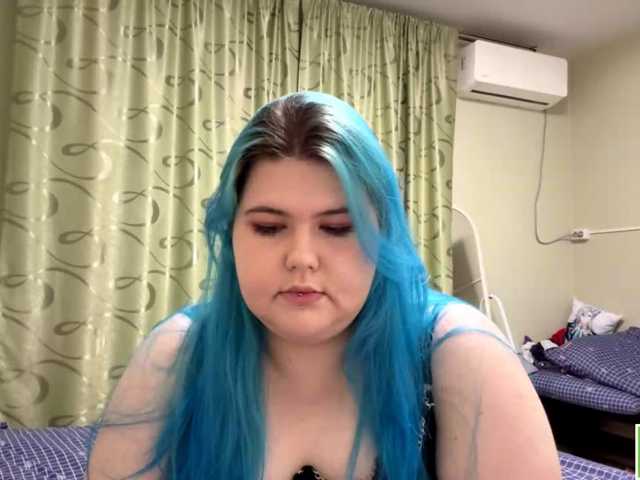 YanaVerde live cam on BongaCams