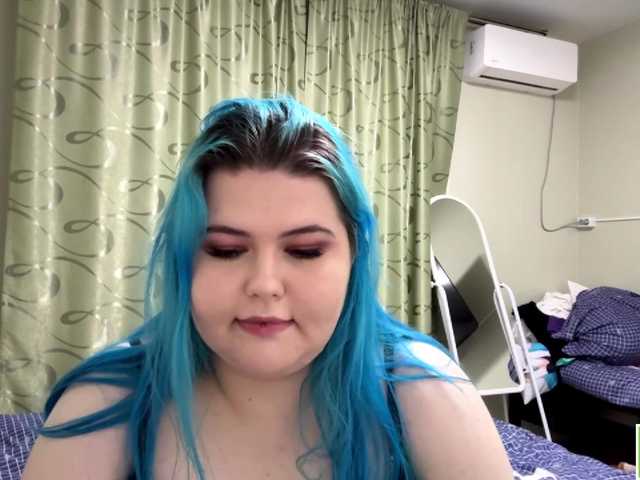 YanaVerde live cam on BongaCams