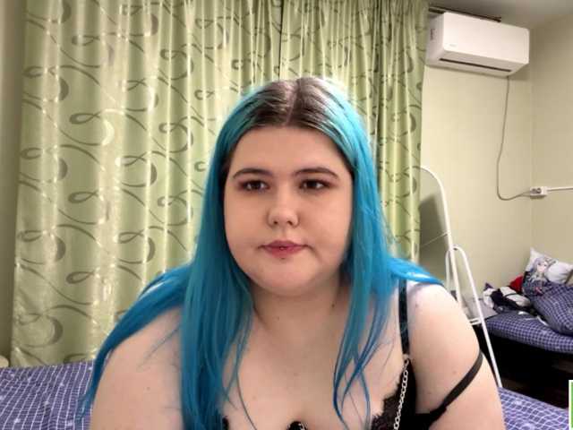 YanaVerde live cam on BongaCams