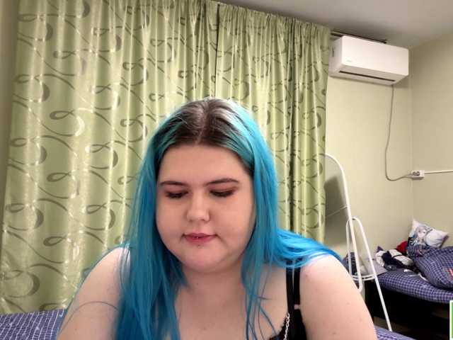 YanaVerde live cam on BongaCams