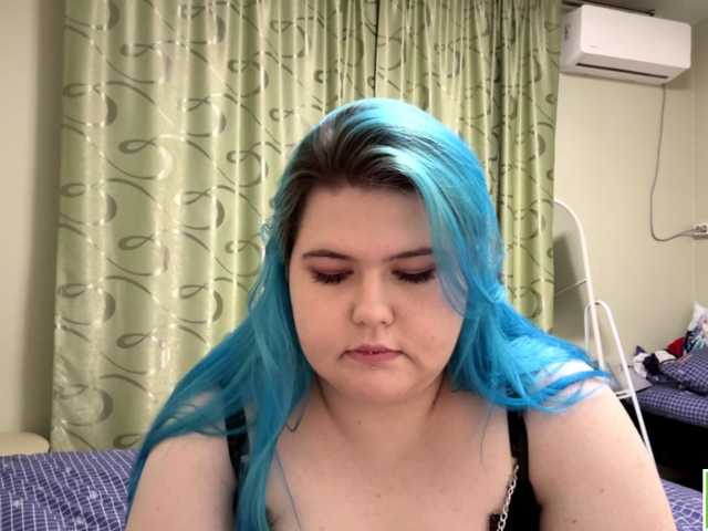 YanaVerde live cam on BongaCams