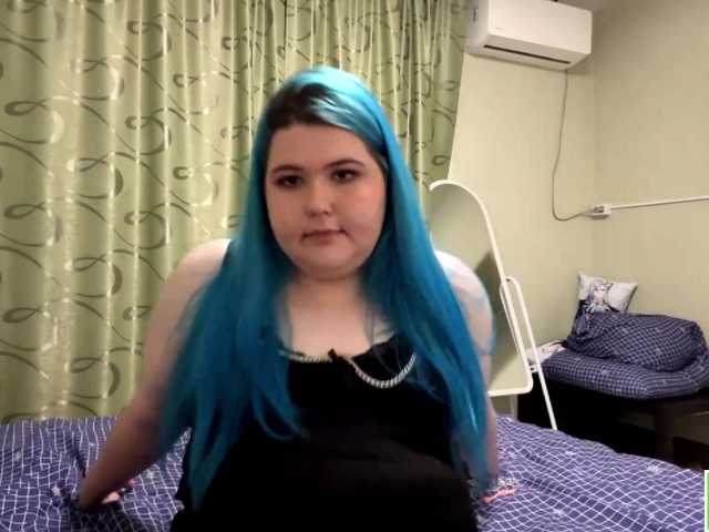 YanaVerde live cam on BongaCams