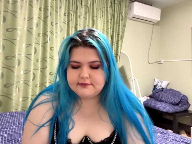 YanaVerde live cam on BongaCams