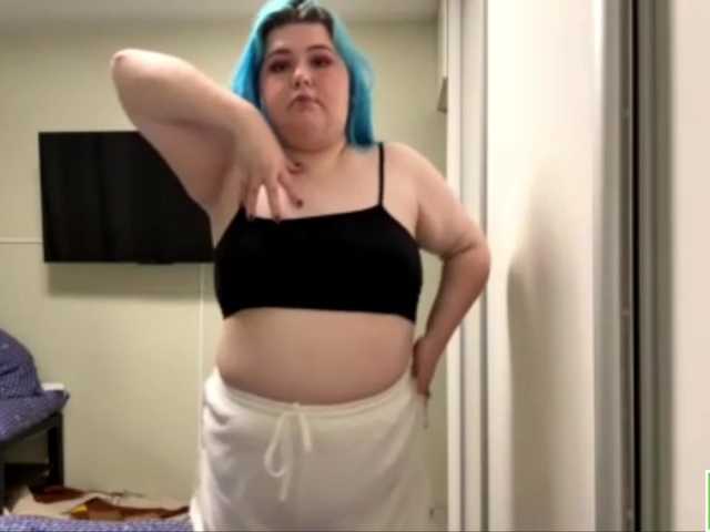 YanaVerde live cam on BongaCams