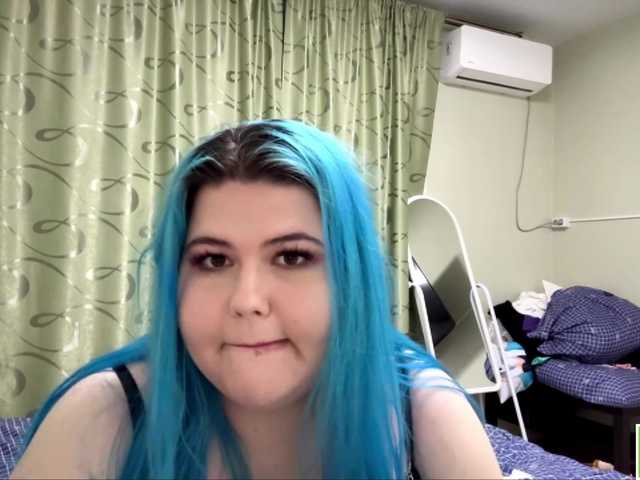 YanaVerde live cam on BongaCams