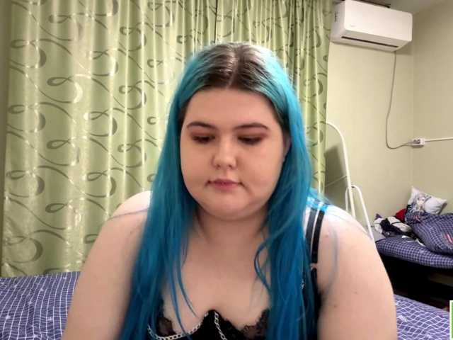 YanaVerde live cam on BongaCams