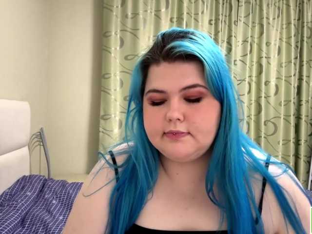 YanaVerde live cam on BongaCams