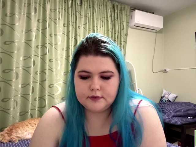 YanaVerde, live now on BongaCams