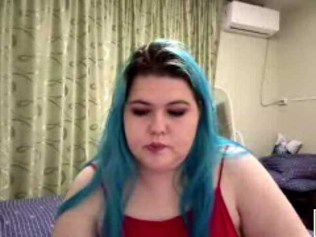 YanaVerde, en vivo ahora en BongaCams