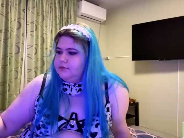 YanaVerde live cam on BongaCams