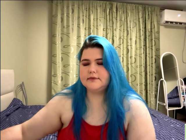YanaVerde live cam on BongaCams