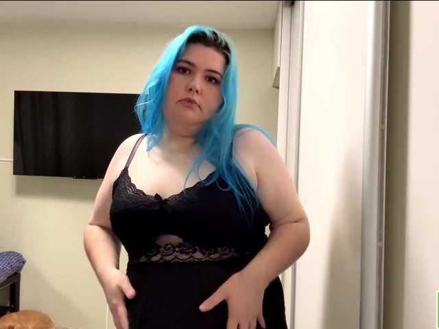 YanaVerde live cam on BongaCams