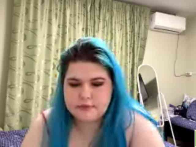 YanaVerde — live female cam on BongaCams