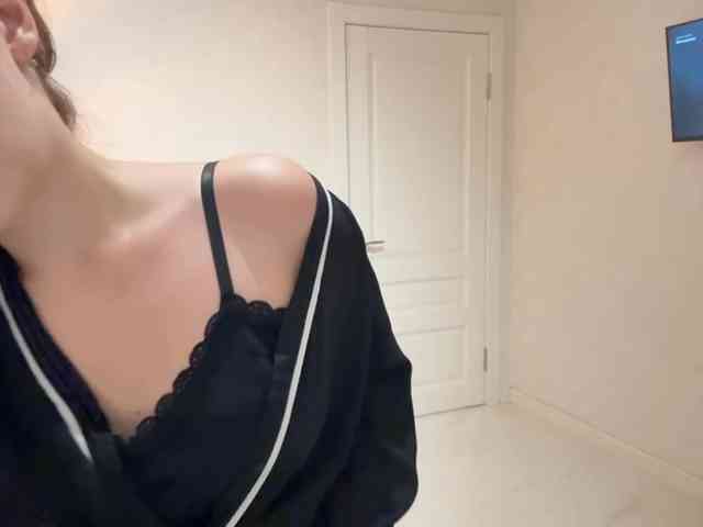 emilyyy webcam