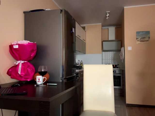 MissLuxxi live cam on BongaCams