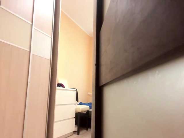MissLuxxi live cam on BongaCams