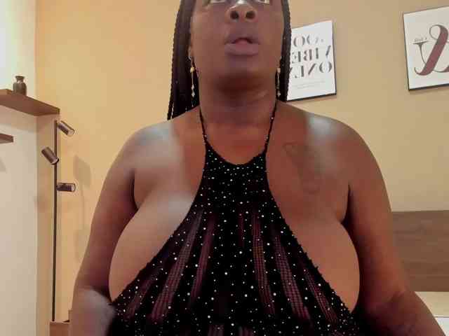 Modelo: MilaBreast