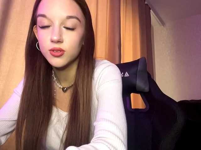 OliviaSkims