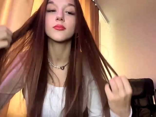 OliviaSkims live cam on BongaCams