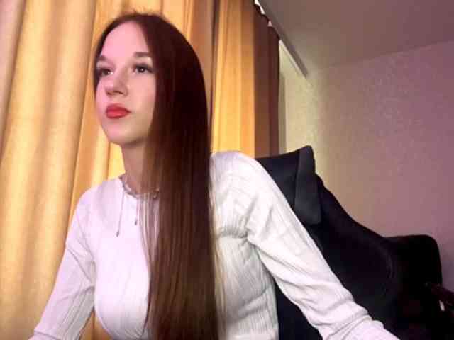 Model: OliviaSkims