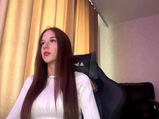 Model: OliviaSkims
