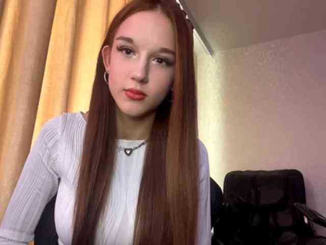 Model: OliviaSkims