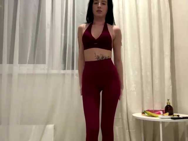 KristinaSkims live cam on BongaCams