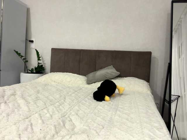 KristinaSkims live cam on BongaCams