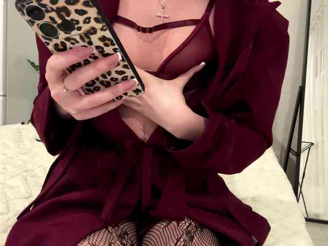 KristinaSkims - Girl 