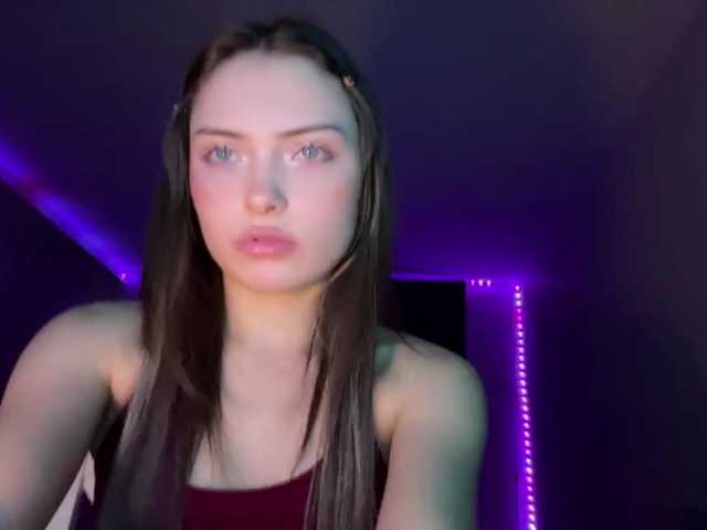 OlyaPuzz live cam on BongaCams