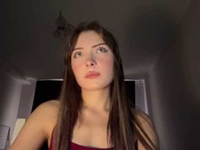 OlyaPuzz live cam on BongaCams