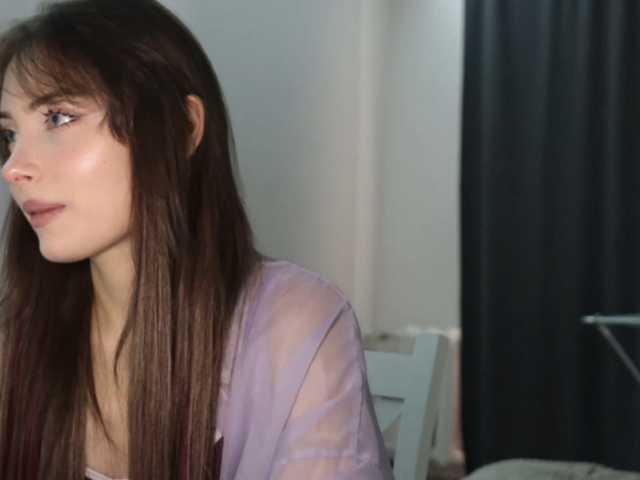 OlyaPuzz live cam on BongaCams