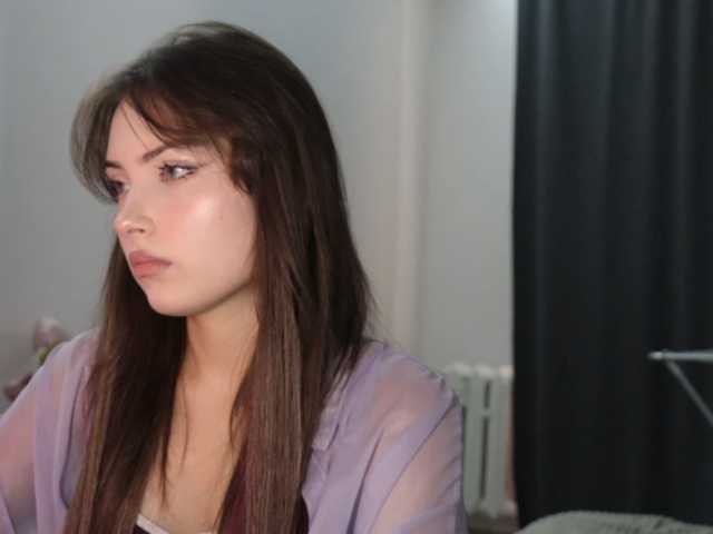 OlyaPuzz live cam on BongaCams