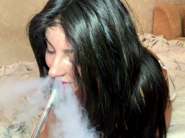 GloriaDops live cam on BongaCams