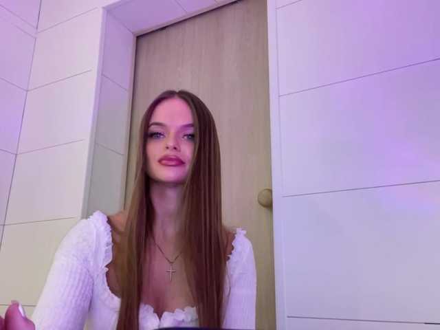 CharlotteMiu live cam on BongaCams